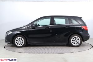 Mercedes B-klasa 2012 1.8 107 KM