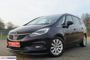 Opel Zafira 2017 1.4 140 KM