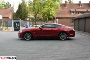 Ford Mustang 2017 3.7 303 KM