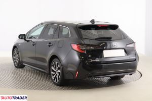 Toyota Corolla 2021 1.8 120 KM