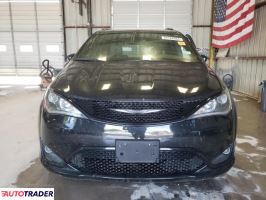 Chrysler Pacifica 2018 3