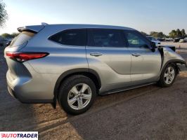 Toyota Highlander 2020 3