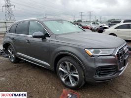 Audi Q7 2020 3