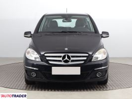 Mercedes B-klasa 2011 2.0 107 KM