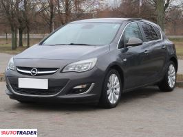 Opel Astra 2013 1.4 118 KM