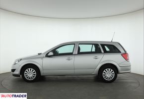 Opel Astra 2012 1.6 113 KM