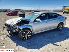 Nissan Altima - zobacz ofertę