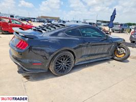 Ford Mustang 2022 5