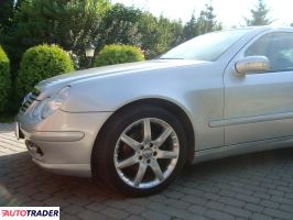 Mercedes C-klasa 2002 1.8 140 KM Mercedes C-klasa 2002 1.8 140 KM
