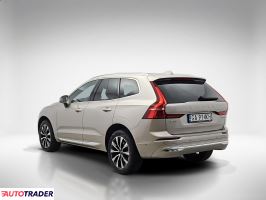 Volvo XC60 2023 2.0 235 KM