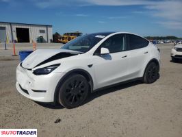 Tesla Model Y 2024 Tesla Model Y 2024