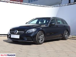 Mercedes C-klasa 2019 2.0 241 KM