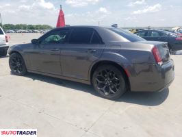 Chrysler 300C 2019 3