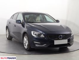 Volvo S60 2015 2.0 241 KM