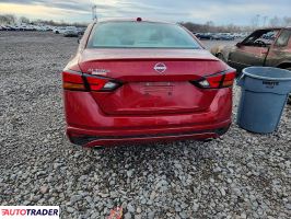 Nissan Altima 2025 2