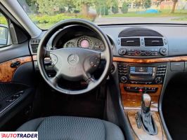 Mercedes E-klasa 2004 2.1 136 KM Mercedes E-klasa 2004 2.1 136 KM