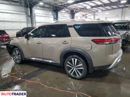 Nissan Pathfinder 2023 3