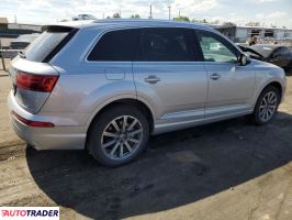 Audi Q7 2019 3