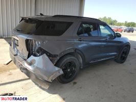 Ford Explorer 2022 2