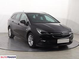 Opel Astra 2018 1.4 147 KM
