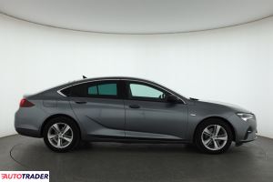 Opel Insignia 2020 1.5 120 KM