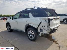 Nissan Pathfinder 2022 3