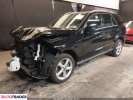 Mercedes GL 2019 3 Mercedes GL 2019 3