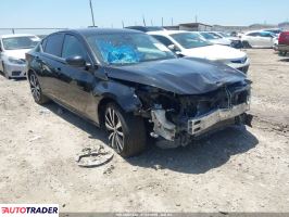Nissan Altima - zobacz ofertę
