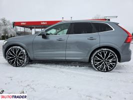 Volvo XC60 2020 2.0 254 KM