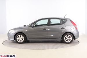 Hyundai i30 2010 1.4 107 KM