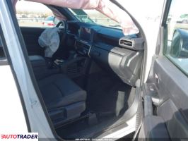 Toyota Tacoma 2025 2