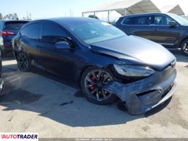 Tesla Model X 2023