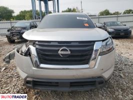 Nissan Pathfinder 2022 3
