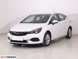 Opel Astra 2020 1.3 143 KM