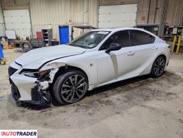 Lexus IS 2025 3
