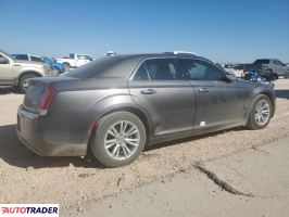 Chrysler 300C 2019 3