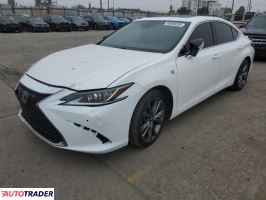 Lexus ES 2019 3