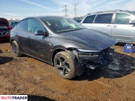 Tesla Model Y 2026