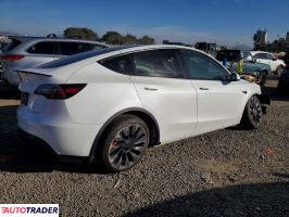 Tesla Model Y 2020