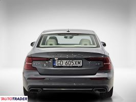 Volvo S60 2021 2.0 250 KM