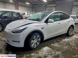 Tesla Model Y - zobacz ofertę