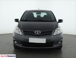 Toyota Auris 2011 1.3 97 KM