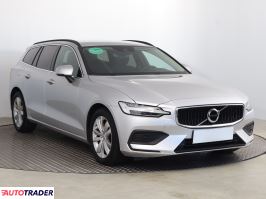 Volvo V60 2022 2.0 160 KM