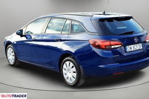 Opel Astra 2018 1.6 110 KM Opel Astra 2018 1.6 110 KM