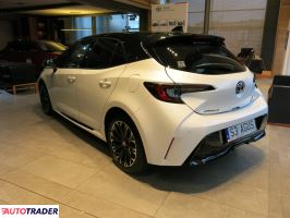 Toyota Corolla 2025 1.8 140 KM