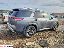 Nissan Pathfinder 2022 3