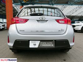 Toyota Auris 2014 1.4 100 KM Toyota Auris 2014 1.4 100 KM