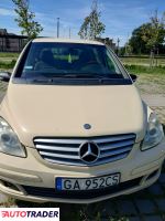 Mercedes B-klasa 2005 2.0 109 KM