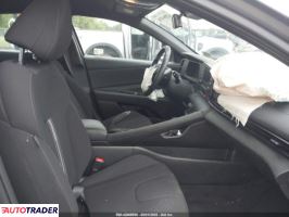 Hyundai Elantra 2025 2