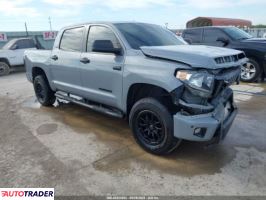 Toyota Tundra 2021 5